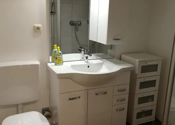 Schloss Grubhof 아파트 *